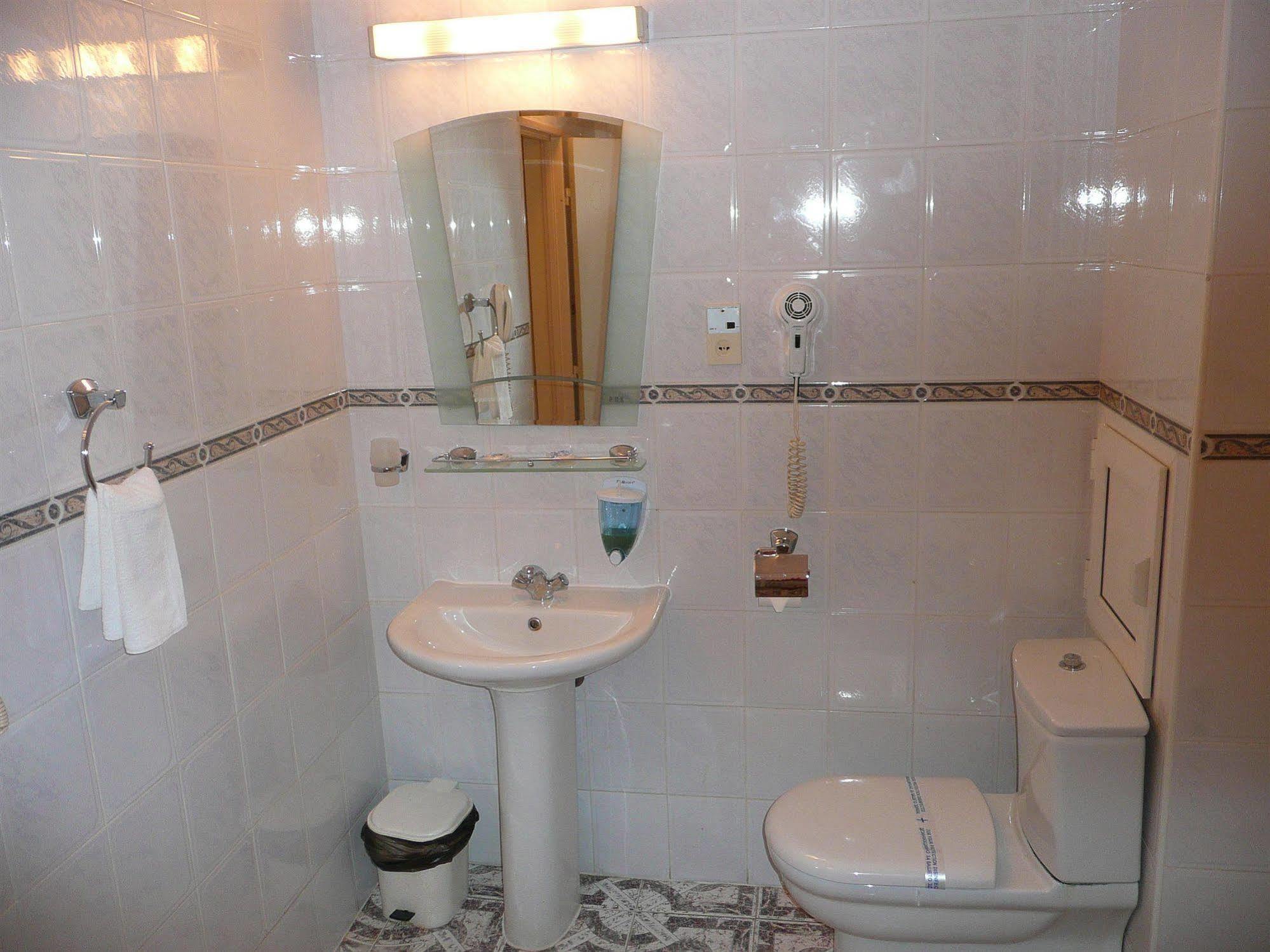 Hotel Consul Sofia Bagian luar foto